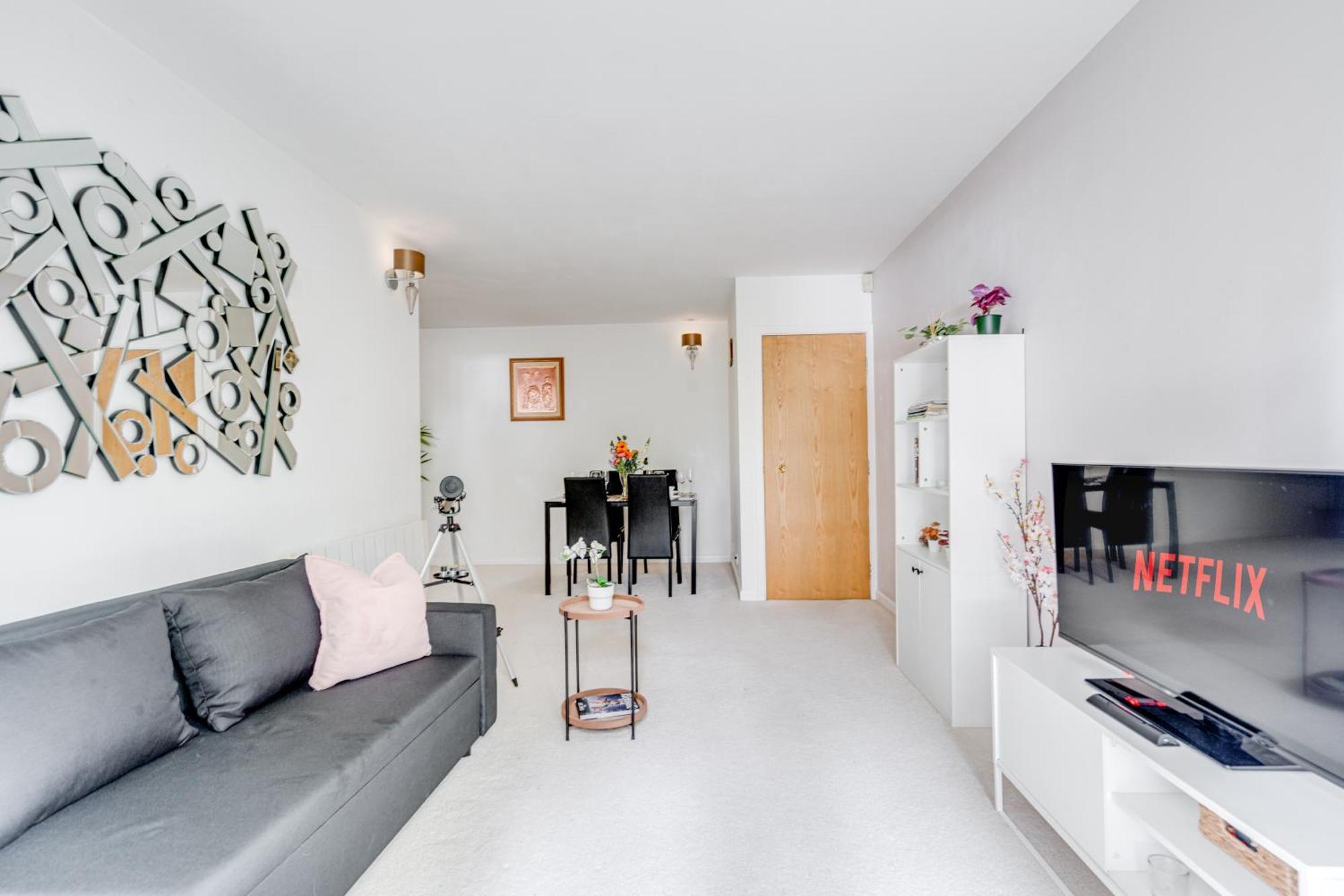 Apartment In Elephant & Castle With Parking لندن المظهر الخارجي الصورة